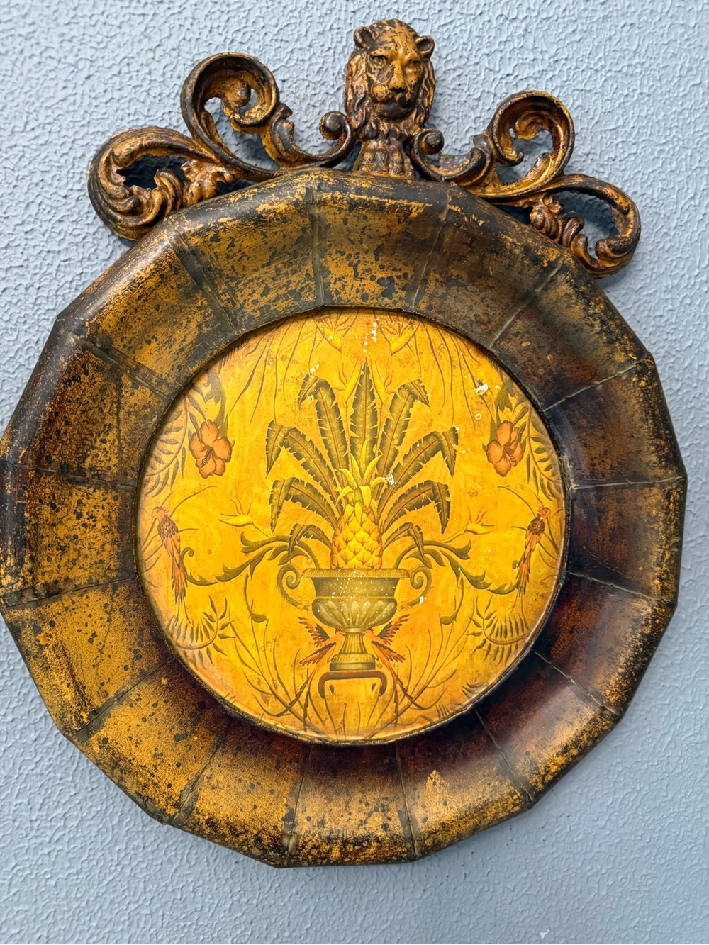 Vintage Style Gold-Toned Pineapple Wall Plaque - Unbranded